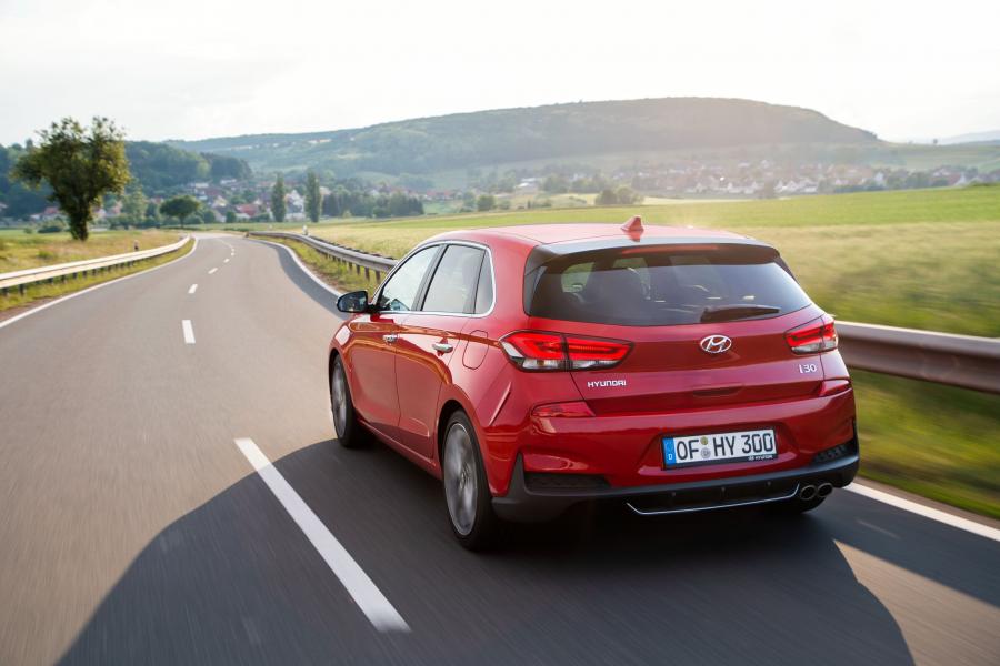  Hyundai i30 N Line (PD) 2018 года  (WW) (фото 7 из 40)